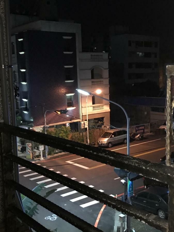 玖拾捌民宿-98bnb Hualien City Ngoại thất bức ảnh