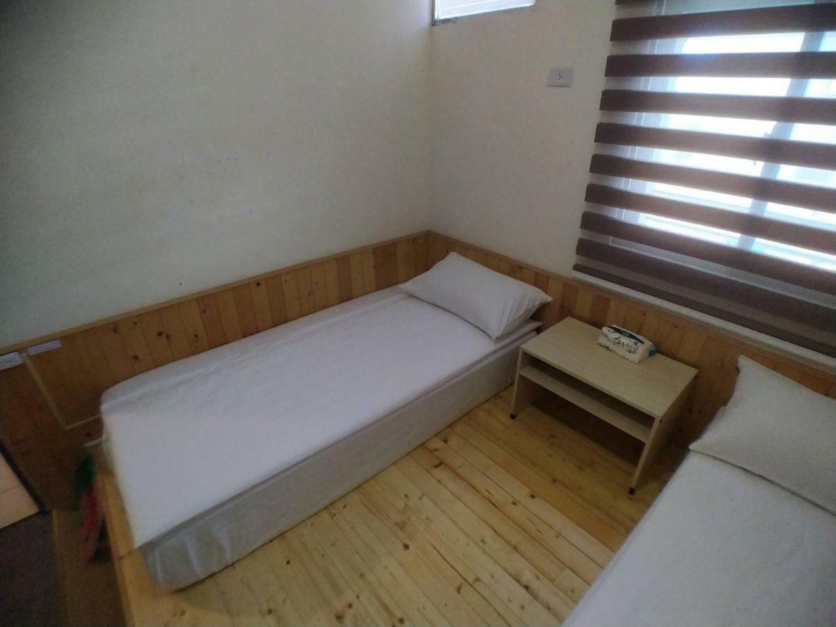 玖拾捌民宿-98bnb Hualien City Ngoại thất bức ảnh